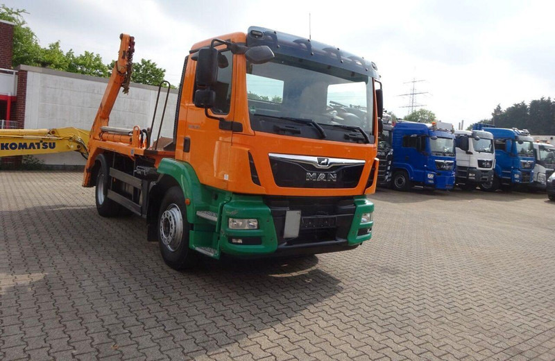 MAN TGM 18.340 Skip loader - Скіповий навантажувач вантажівка: фото 4 MAN TGM 18.340 Skip loader - Скіповий навантажувач вантажівка: фото 4