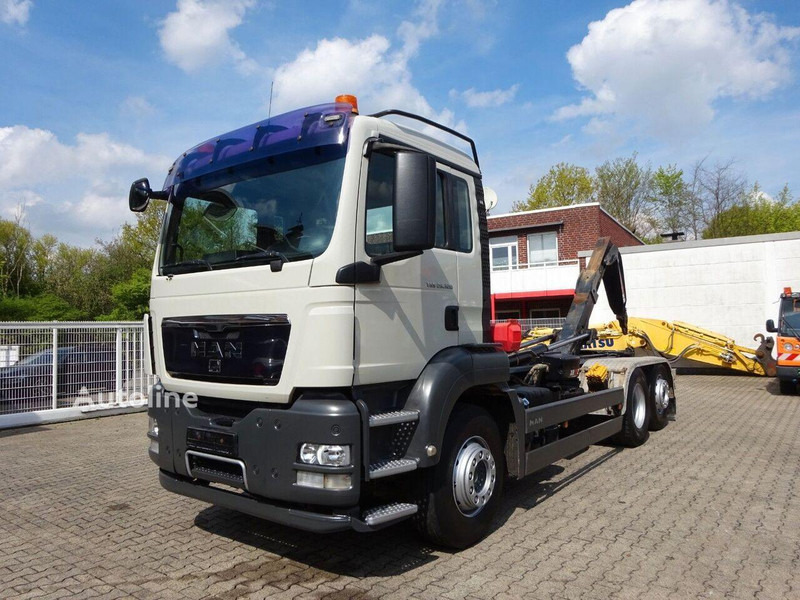 MAN TGS 26.320 - Hook lift truck - Гаковий мультиліфт вантажівка, Вантажівка з маніпулятором: фото 3 MAN TGS 26.320 - Hook lift truck - Гаковий мультиліфт вантажівка, Вантажівка з маніпулятором: фото 3