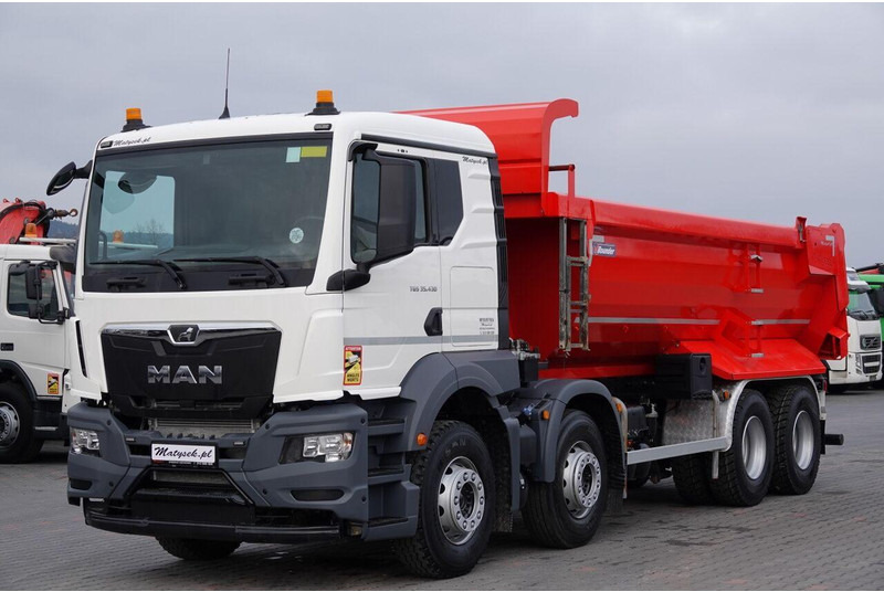 MAN TGS 35.430 / 8X4 / WYWROTKA TYLNOZSYPOWA / HYDROKLAPA / OPONY 10 - Самоскид вантажівка: фото 5 MAN TGS 35.430 / 8X4 / WYWROTKA TYLNOZSYPOWA / HYDROKLAPA / OPONY 10 - Самоскид вантажівка: фото 5