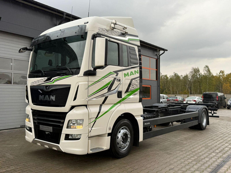 MAN TGX 18.470 // Przebieg 252 tyś. km !!! // Ciężarówka jak nowa // - Вантажівка шасі: фото 1 MAN TGX 18.470 // Przebieg 252 tyś. km !!! // Ciężarówka jak nowa // - Вантажівка шасі: фото 1