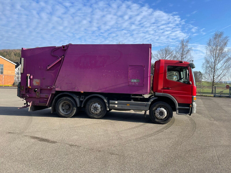 Mercedes-Benz 2128 Szemétszállító - Сміттєвози: фото 3 Mercedes-Benz 2128 Szemétszállító - Сміттєвози: фото 3