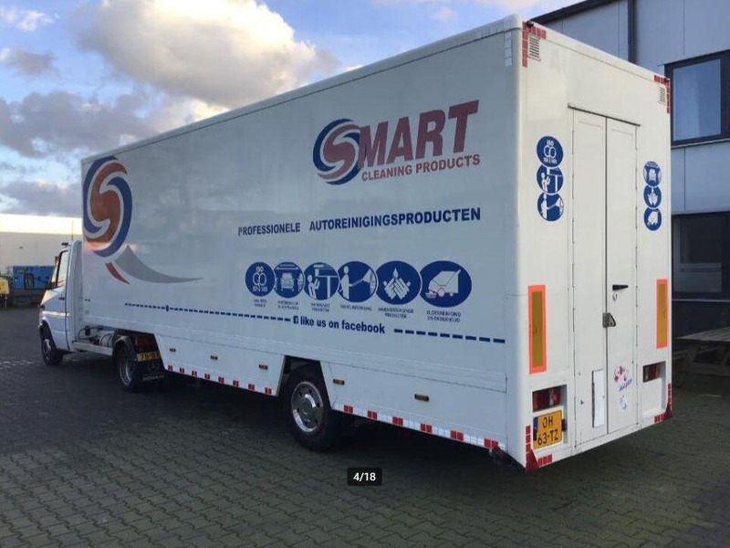 Mercedes-Benz 413 CDI BE Mini Trekker + Workshop Trailer - Малотоннажний сідельний тягач: фото 3 Mercedes-Benz 413 CDI BE Mini Trekker + Workshop Trailer - Малотоннажний сідельний тягач: фото 3