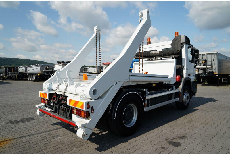 Mercedes-Benz ACTROS 1836 / 4X2 / BRAMOWIEC / PALFINGER M12T / EURO 6 / SPROW - Скіповий навантажувач вантажівка: фото 4 Mercedes-Benz ACTROS 1836 / 4X2 / BRAMOWIEC / PALFINGER M12T / EURO 6 / SPROW - Скіповий навантажувач вантажівка: фото 4