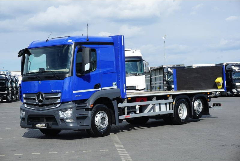 Mercedes-Benz ACTROS / 2543 / ACC / E 6 / PEŁNY ADR / PLATFORMA / ZAWIESIE POD - Бортова вантажівка/ Платформа: фото 2 Mercedes-Benz ACTROS / 2543 / ACC / E 6 / PEŁNY ADR / PLATFORMA / ZAWIESIE POD - Бортова вантажівка/ Платформа: фото 2