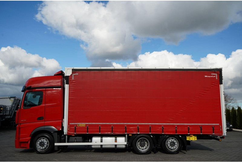 Mercedes-Benz ACTROS 2545 / SOLÓWKA / 6x2 / OŚ PODNOSZONA / BIG SPACE / WIELT - Тентована вантажівка: фото 2 Mercedes-Benz ACTROS 2545 / SOLÓWKA / 6x2 / OŚ PODNOSZONA / BIG SPACE / WIELT - Тентована вантажівка: фото 2