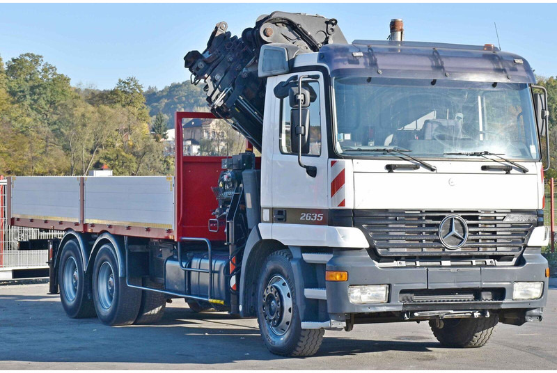 Mercedes-Benz ACTROS 2635 Pritsche - Бортова вантажівка/ Платформа, Вантажівка з маніпулятором: фото 3 Mercedes-Benz ACTROS 2635 Pritsche - Бортова вантажівка/ Платформа, Вантажівка з маніпулятором: фото 3