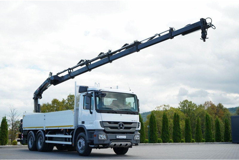 Mercedes-Benz ACTROS 2636 / 6x4 / SKRZYNIOWY 6,5 M + HDS HIAB / MOCNA PODŁOGA - Бортова вантажівка/ Платформа, Вантажівка з маніпулятором: фото 1 Mercedes-Benz ACTROS 2636 / 6x4 / SKRZYNIOWY 6,5 M + HDS HIAB / MOCNA PODŁOGA - Бортова вантажівка/ Платформа, Вантажівка з маніпулятором: фото 1