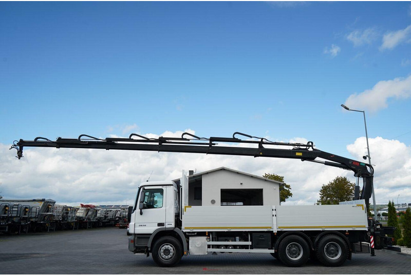 Mercedes-Benz ACTROS 2636 / 6x4 / SKRZYNIOWY 6,5 M + HDS HIAB / MOCNA PODŁOGA - Бортова вантажівка/ Платформа, Вантажівка з маніпулятором: фото 3 Mercedes-Benz ACTROS 2636 / 6x4 / SKRZYNIOWY 6,5 M + HDS HIAB / MOCNA PODŁOGA - Бортова вантажівка/ Платформа, Вантажівка з маніпулятором: фото 3