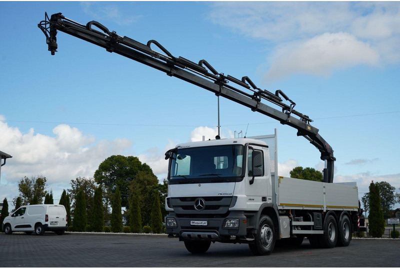 Mercedes-Benz ACTROS 2636 / 6x4 / SKRZYNIOWY 6,5 M + HDS HIAB / MOCNA PODŁOGA - Бортова вантажівка/ Платформа, Вантажівка з маніпулятором: фото 2 Mercedes-Benz ACTROS 2636 / 6x4 / SKRZYNIOWY 6,5 M + HDS HIAB / MOCNA PODŁOGA - Бортова вантажівка/ Платформа, Вантажівка з маніпулятором: фото 2