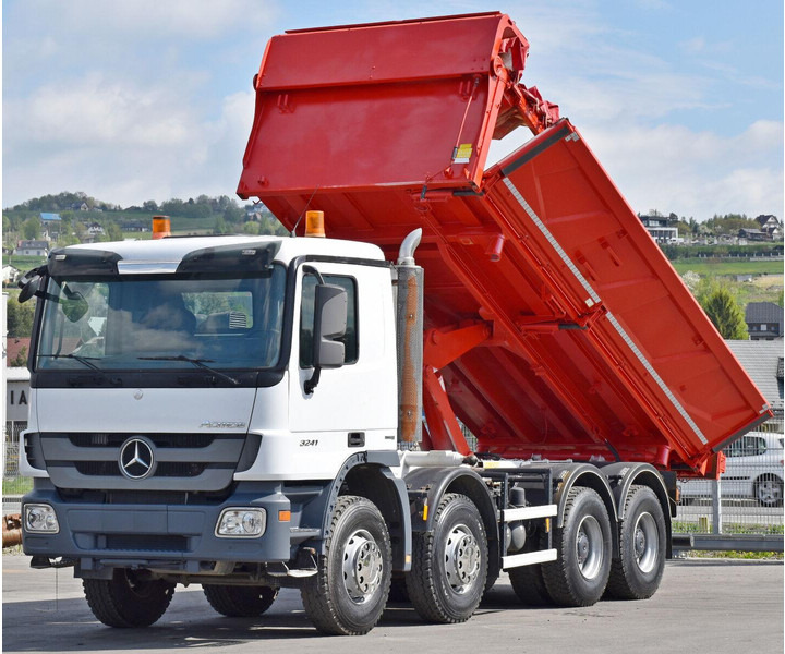 Mercedes-Benz ACTROS 3241 Kipper 5,70m + BORDMATIC / 8x4 - Самоскид вантажівка: фото 3 Mercedes-Benz ACTROS 3241 Kipper 5,70m + BORDMATIC / 8x4 - Самоскид вантажівка: фото 3