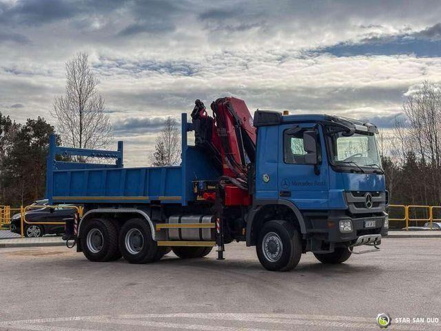 Mercedes-Benz ACTROS 3341 6x6 HMF 4220 K4 CRANE KIPPER - Самоскид вантажівка, Вантажівка з маніпулятором: фото 4 Mercedes-Benz ACTROS 3341 6x6 HMF 4220 K4 CRANE KIPPER - Самоскид вантажівка, Вантажівка з маніпулятором: фото 4