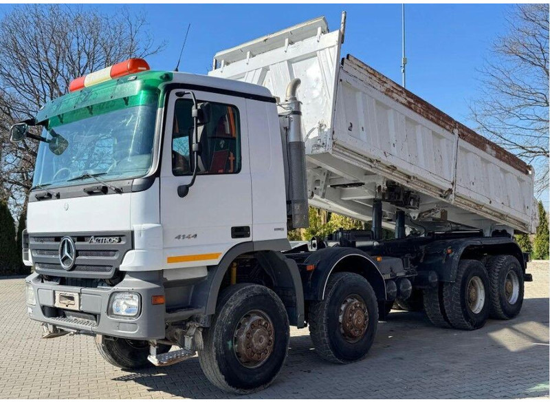 Mercedes-Benz ACTROS 4144 8x8 Tipper - Самоскид вантажівка: фото 4 Mercedes-Benz ACTROS 4144 8x8 Tipper - Самоскид вантажівка: фото 4