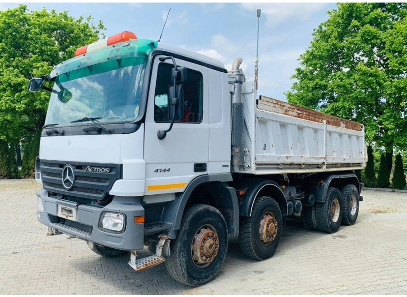 Mercedes-Benz ACTROS 4144 8x8 Tipper - Самоскид вантажівка: фото 3 Mercedes-Benz ACTROS 4144 8x8 Tipper - Самоскид вантажівка: фото 3