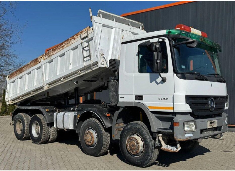 Mercedes-Benz ACTROS 4144 8x8 Tipper - Самоскид вантажівка: фото 5 Mercedes-Benz ACTROS 4144 8x8 Tipper - Самоскид вантажівка: фото 5