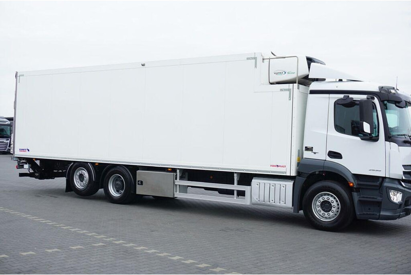Mercedes-Benz ANTOS / 2535 / EURO 6 / CHŁODNIA + WINDA / 23 PALETY / OŚ SKRĘTN - Рефрижератор вантажівка: фото 3 Mercedes-Benz ANTOS / 2535 / EURO 6 / CHŁODNIA + WINDA / 23 PALETY / OŚ SKRĘTN - Рефрижератор вантажівка: фото 3