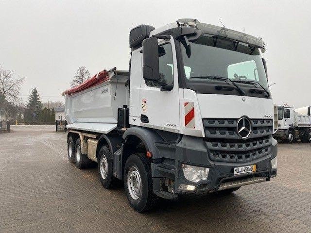 Mercedes-Benz AROCS 3743 - Самоскид вантажівка: фото 4 Mercedes-Benz AROCS 3743 - Самоскид вантажівка: фото 4