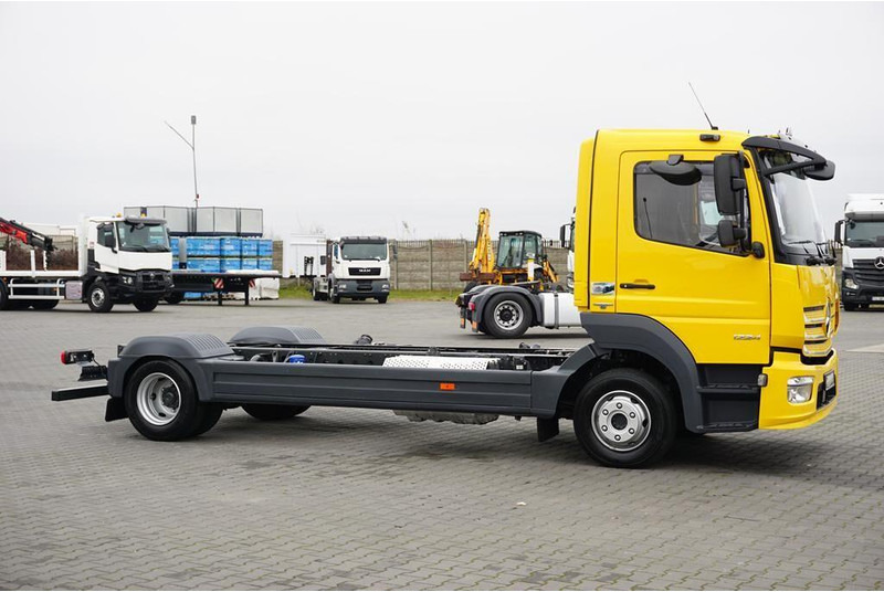 Mercedes-Benz ATEGO / 1224 / ACC / EURO 6 / PODWOZIE DO ZABUDOWY / DŁ. 4,8 M - Вантажівка шасі: фото 4 Mercedes-Benz ATEGO / 1224 / ACC / EURO 6 / PODWOZIE DO ZABUDOWY / DŁ. 4,8 M - Вантажівка шасі: фото 4