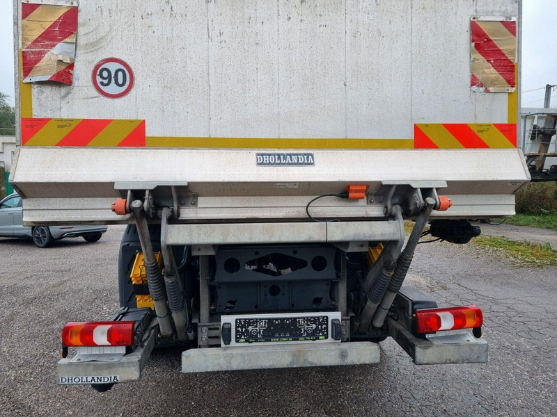 Mercedes-Benz ATEGO 1323 4x4 Refrigerated CARRIER XARIOS 600MT + Tail Lift - Рефрижератор вантажівка: фото 4 Mercedes-Benz ATEGO 1323 4x4 Refrigerated CARRIER XARIOS 600MT + Tail Lift - Рефрижератор вантажівка: фото 4