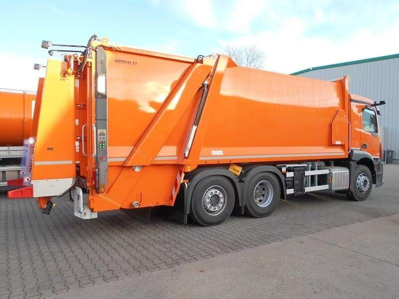 Mercedes-Benz Actros 2536 - Garbage truck - Сміттєвози: фото 3 Mercedes-Benz Actros 2536 - Garbage truck - Сміттєвози: фото 3