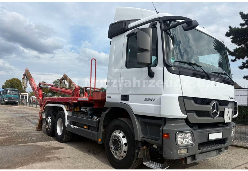 Mercedes-Benz Actros 2541 - Meiller AK 16 T Absetzkipper - Скіповий навантажувач вантажівка: фото 4 Mercedes-Benz Actros 2541 - Meiller AK 16 T Absetzkipper - Скіповий навантажувач вантажівка: фото 4