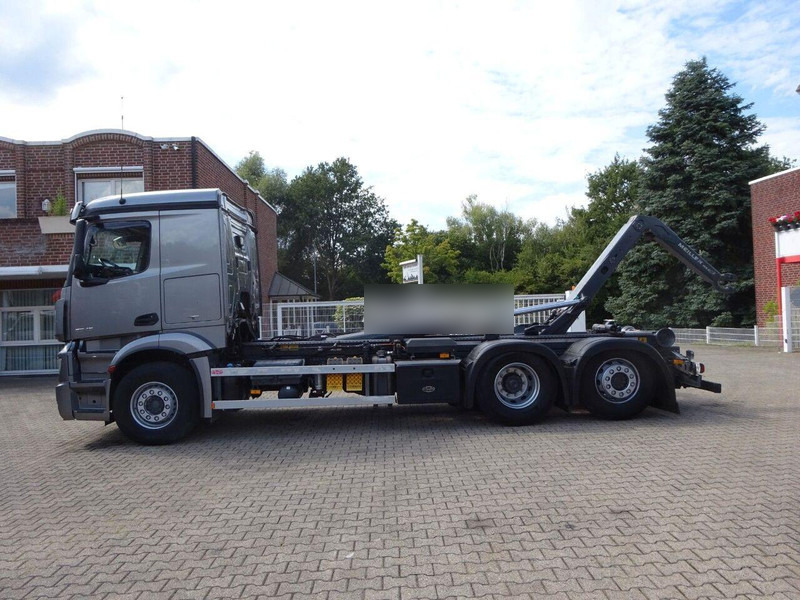 Mercedes-Benz Actros 2545 Hook lift truck 6x2 - Гаковий мультиліфт вантажівка, Вантажівка з маніпулятором: фото 4 Mercedes-Benz Actros 2545 Hook lift truck 6x2 - Гаковий мультиліфт вантажівка, Вантажівка з маніпулятором: фото 4