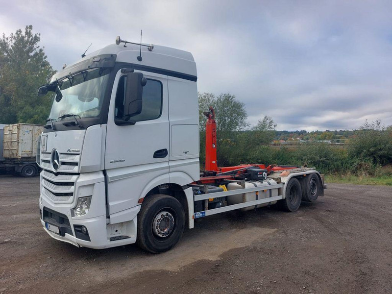 Mercedes-Benz Actros 2646 - Гаковий мультиліфт вантажівка: фото 1 Mercedes-Benz Actros 2646 - Гаковий мультиліфт вантажівка: фото 1