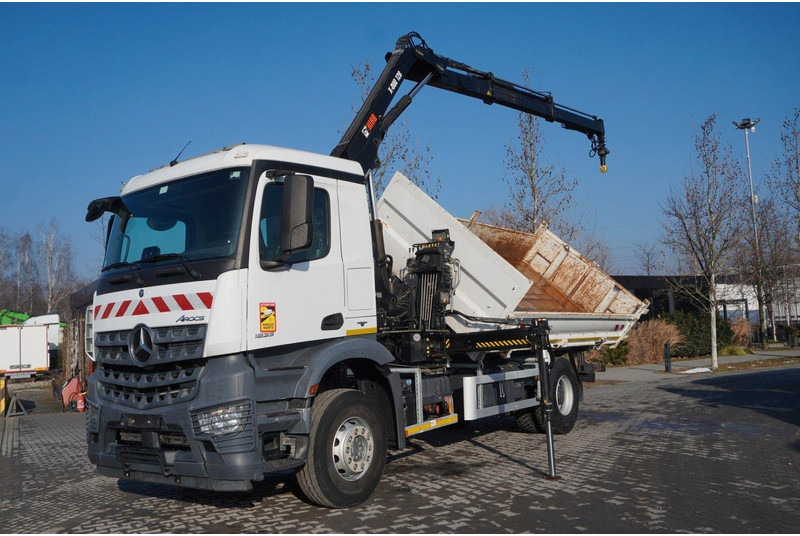 Mercedes-Benz Arocs 1833 3-Way Tipper Crane HIAB X-DUO 128 B - Самоскид вантажівка, Вантажівка з маніпулятором: фото 1 Mercedes-Benz Arocs 1833 3-Way Tipper Crane HIAB X-DUO 128 B - Самоскид вантажівка, Вантажівка з маніпулятором: фото 1