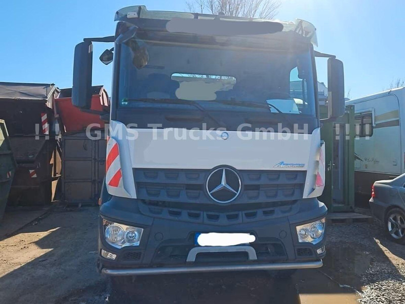 Mercedes-Benz Arocs 1835 - Meiller Absetzkipper - Скіповий навантажувач вантажівка: фото 4 Mercedes-Benz Arocs 1835 - Meiller Absetzkipper - Скіповий навантажувач вантажівка: фото 4