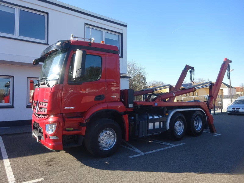 Mercedes-Benz Arocs 2536 - Meiller AK 16 MT Absetzkipper - Скіповий навантажувач вантажівка: фото 1 Mercedes-Benz Arocs 2536 - Meiller AK 16 MT Absetzkipper - Скіповий навантажувач вантажівка: фото 1