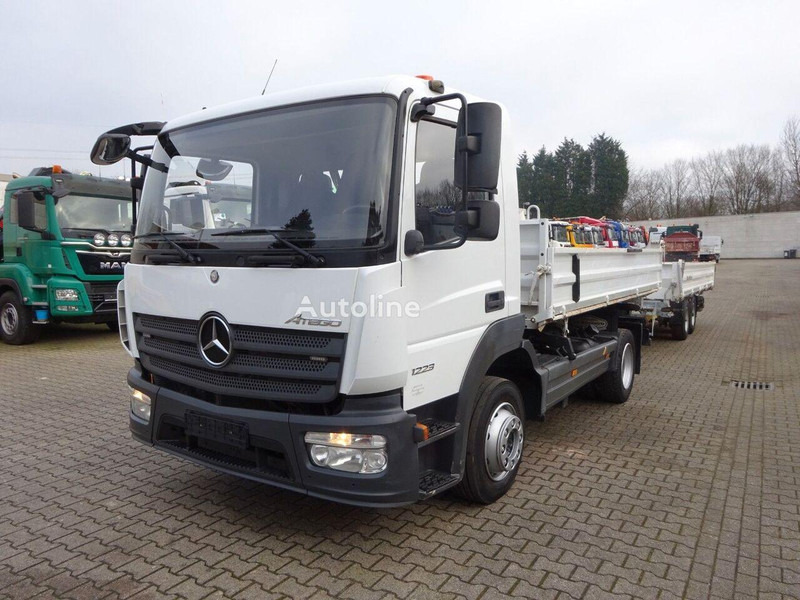 Mercedes-Benz Atego 1223 - 3 way tipper+semi-trailer - Самоскид вантажівка: фото 1 Mercedes-Benz Atego 1223 - 3 way tipper+semi-trailer - Самоскид вантажівка: фото 1
