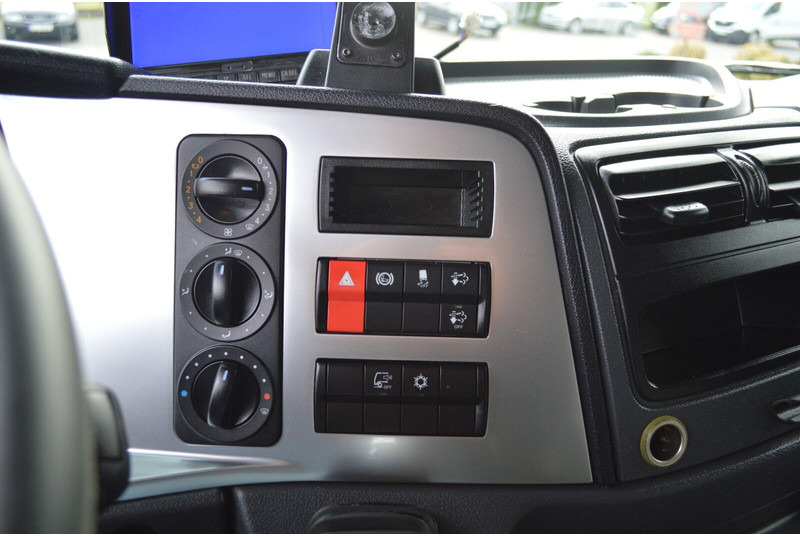 Вантажівка з закритим кузовом Mercedes-Benz Atego 1230: фото 17 Вантажівка з закритим кузовом Mercedes-Benz Atego 1230: фото 17