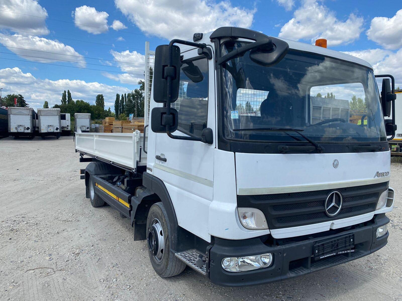 Mercedes-Benz Atego 818 - 3 sided tipper - Самоскид вантажівка: фото 3 Mercedes-Benz Atego 818 - 3 sided tipper - Самоскид вантажівка: фото 3