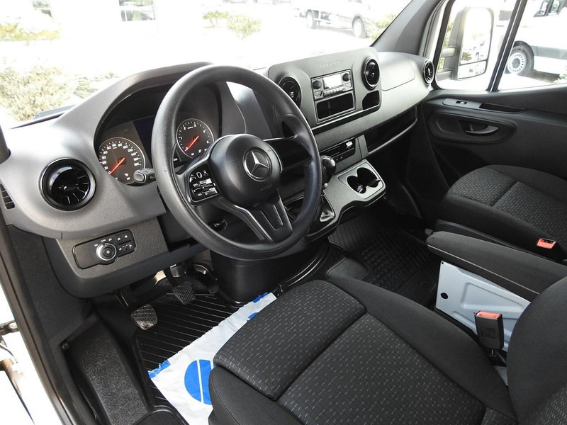 Mercedes-Benz SPRINTER 316 PLANDEKA 8 PALET WEBASTO TEMPOMAT KLIMATYZACJA  160 - Тентований фургон: фото 2 Mercedes-Benz SPRINTER 316 PLANDEKA 8 PALET WEBASTO TEMPOMAT KLIMATYZACJA  160 - Тентований фургон: фото 2
