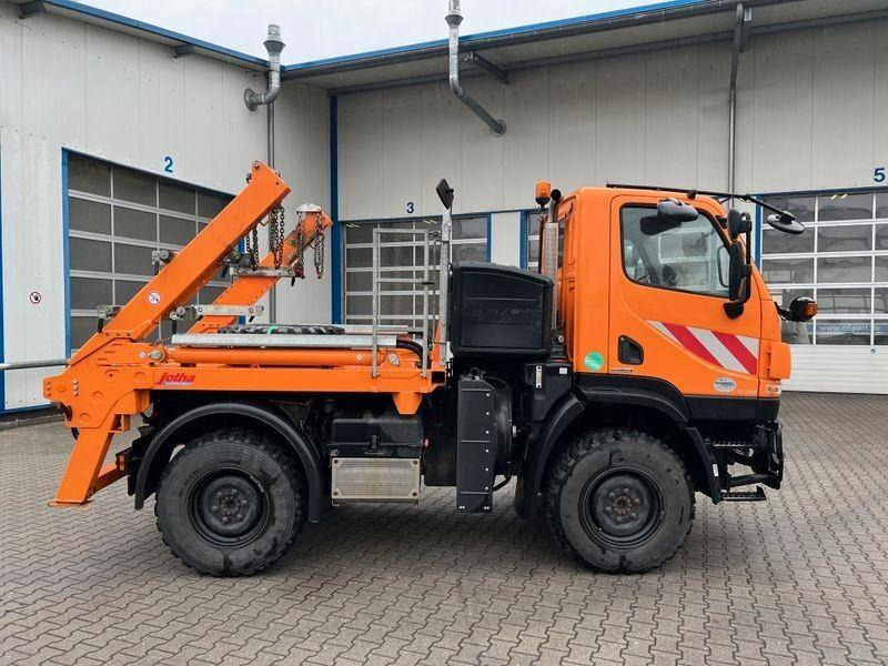 Mercedes-Benz Unimog U 20 4x4 Skip loader - Скіповий навантажувач вантажівка: фото 5 Mercedes-Benz Unimog U 20 4x4 Skip loader - Скіповий навантажувач вантажівка: фото 5