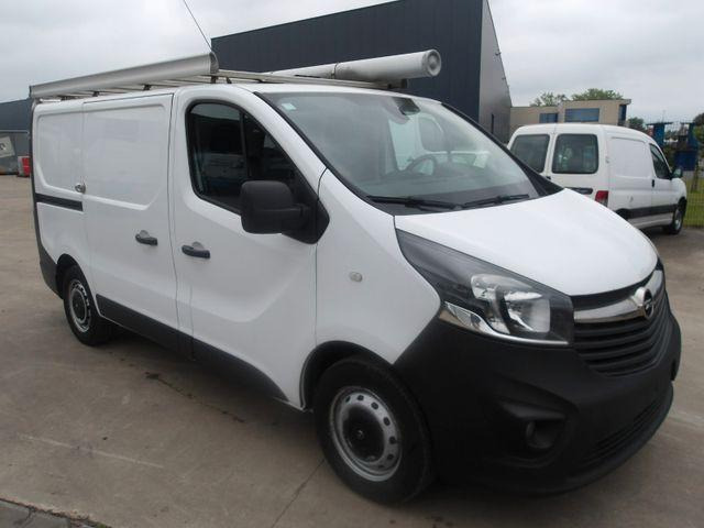 Opel Vivaro - Суцільнометалевий фургон: фото 2 Opel Vivaro - Суцільнометалевий фургон: фото 2