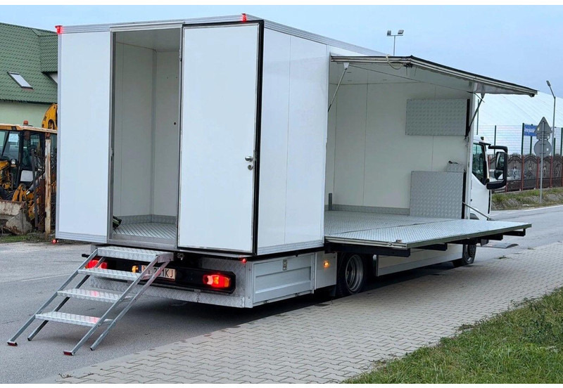 Renault D 7.5 Mobile Shop / Showroom - Вантажівка з закритим кузовом: фото 5 Renault D 7.5 Mobile Shop / Showroom - Вантажівка з закритим кузовом: фото 5