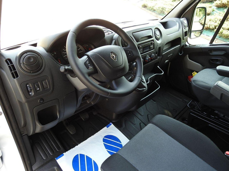 Renault MASTER PLANDEKA 8 PALET WEBASTO KLIMATYZACJA TEMPOMAT PNEUMATYKA - Вантажівка з закритим кузовом: фото 2 Renault MASTER PLANDEKA 8 PALET WEBASTO KLIMATYZACJA TEMPOMAT PNEUMATYKA - Вантажівка з закритим кузовом: фото 2