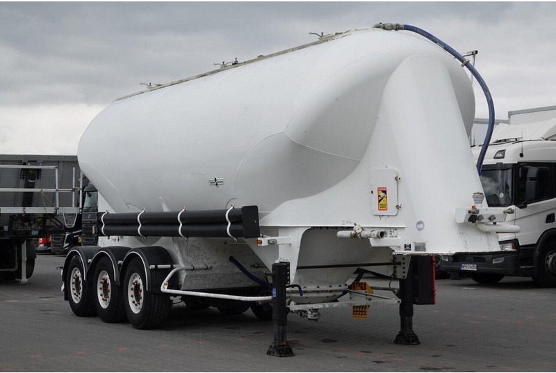SPITZER CEMENTONACZEPA / 37 000 L / SILOS / 3 KOMORY / OSIE SAF / ALUFEL - Напівпричіп цистерна для сипучих вантажів: фото 1 SPITZER CEMENTONACZEPA / 37 000 L / SILOS / 3 KOMORY / OSIE SAF / ALUFEL - Напівпричіп цистерна для сипучих вантажів: фото 1