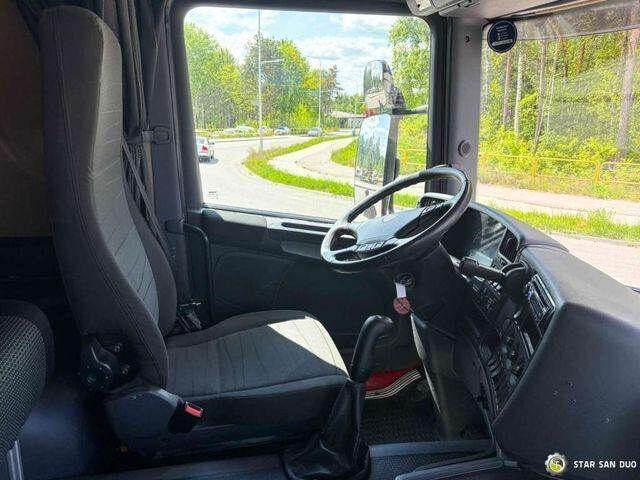 Scania D 320 FIRE BRIGADE Tank 12,000 Litres - Пожежна машина: фото 3 Scania D 320 FIRE BRIGADE Tank 12,000 Litres - Пожежна машина: фото 3