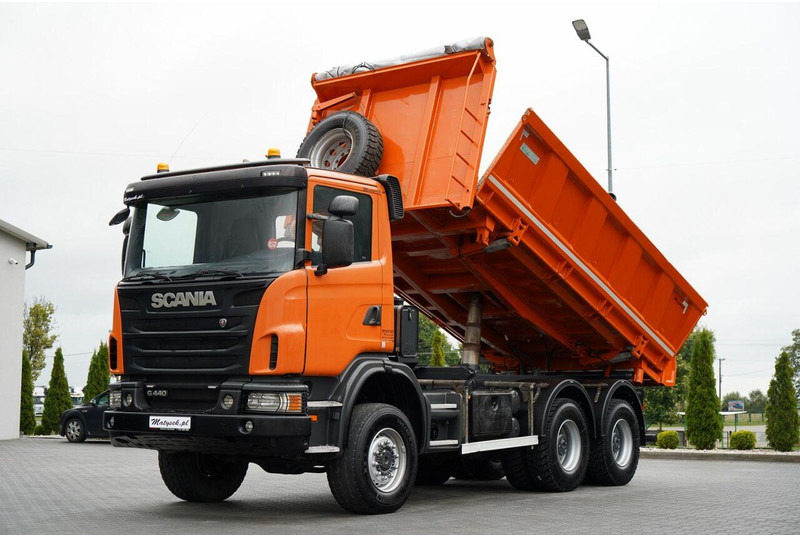 Scania G 440 / 6x6 / WYWROTKA TRZY-STRONNA / 2X HYDROBURTA / BOARDMATIC - Самоскид вантажівка: фото 1 Scania G 440 / 6x6 / WYWROTKA TRZY-STRONNA / 2X HYDROBURTA / BOARDMATIC - Самоскид вантажівка: фото 1