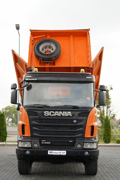 Scania G 440 / 6x6 / WYWROTKA TRZY-STRONNA / 2X HYDROBURTA / BOARDMATIC - Самоскид вантажівка: фото 2 Scania G 440 / 6x6 / WYWROTKA TRZY-STRONNA / 2X HYDROBURTA / BOARDMATIC - Самоскид вантажівка: фото 2