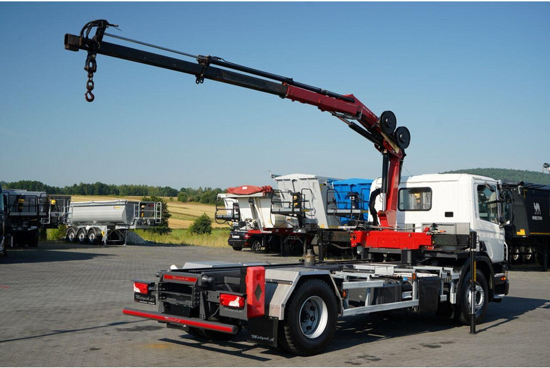 Scania P 280 / 4X2 / SIŁOWNIK DO WYWROTU / + HDS HMF 635 / UDŹWIG 1 500 - Самоскид вантажівка: фото 4 Scania P 280 / 4X2 / SIŁOWNIK DO WYWROTU / + HDS HMF 635 / UDŹWIG 1 500 - Самоскид вантажівка: фото 4