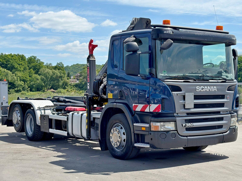 Scania P 360 * ABROLLKIPPER * HIAB 111 BS -2 HIDUO/FUNK - Гаковий мультиліфт вантажівка, Вантажівка з маніпулятором: фото 3 Scania P 360 * ABROLLKIPPER * HIAB 111 BS -2 HIDUO/FUNK - Гаковий мультиліфт вантажівка, Вантажівка з маніпулятором: фото 3