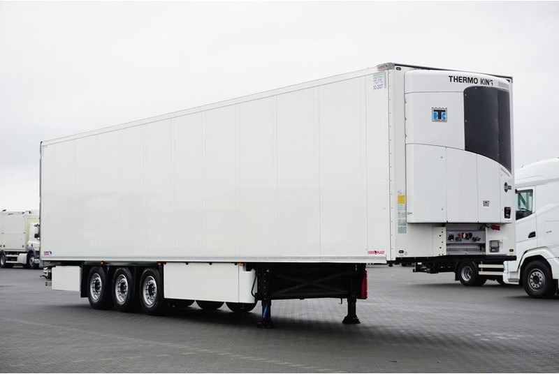 Schmitz Cargobull CHŁODNIA / TK SLX / MULTITEMPERATURA / 2 X OŚ PODNOSZONA - Рефрижератор напівпричіп: фото 2 Schmitz Cargobull CHŁODNIA / TK SLX / MULTITEMPERATURA / 2 X OŚ PODNOSZONA - Рефрижератор напівпричіп: фото 2