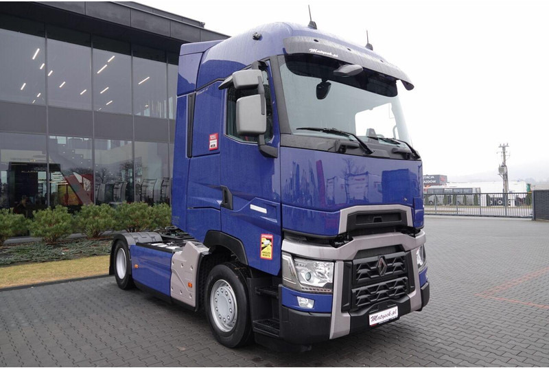 Renault T 520 / 13 L / RETARDER / I-PARK COOL / SKÓRY / PO KONTRAKCIE SE - Тягач: фото 3 Renault T 520 / 13 L / RETARDER / I-PARK COOL / SKÓRY / PO KONTRAKCIE SE - Тягач: фото 3