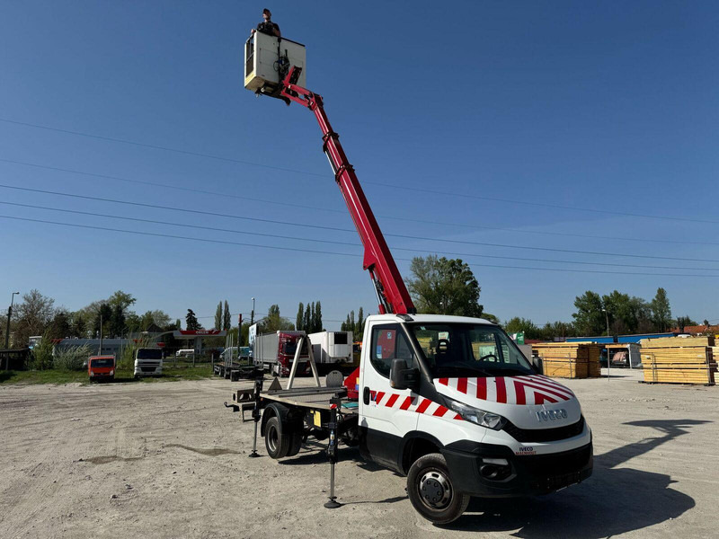 Iveco 35-140 S Ruthmann 145 TJ - Lifting Basket - Вантажівка, Вантажівка з маніпулятором: фото 1 Iveco 35-140 S Ruthmann 145 TJ - Lifting Basket - Вантажівка, Вантажівка з маніпулятором: фото 1