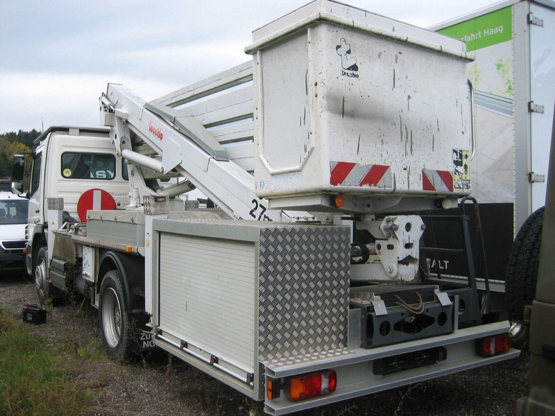 Mercedes-Benz Atego 1324 Bucket truck - Tecchio 27 m - Вантажівка, Вантажівка з маніпулятором: фото 2 Mercedes-Benz Atego 1324 Bucket truck - Tecchio 27 m - Вантажівка, Вантажівка з маніпулятором: фото 2