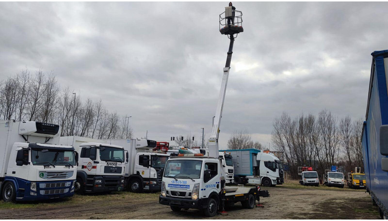 Nissan Cabstar 2,5 tdi - Palfinger P200 TXE - 20m - Вантажівка, Вантажівка з маніпулятором: фото 1 Nissan Cabstar 2,5 tdi - Palfinger P200 TXE - 20m - Вантажівка, Вантажівка з маніпулятором: фото 1