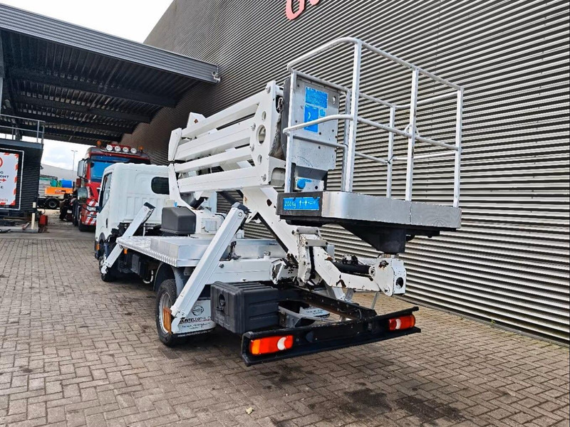Nissan Cabstar 35.11 - Lifting basket truck - Вантажівка, Вантажівка з маніпулятором: фото 4 Nissan Cabstar 35.11 - Lifting basket truck - Вантажівка, Вантажівка з маніпулятором: фото 4