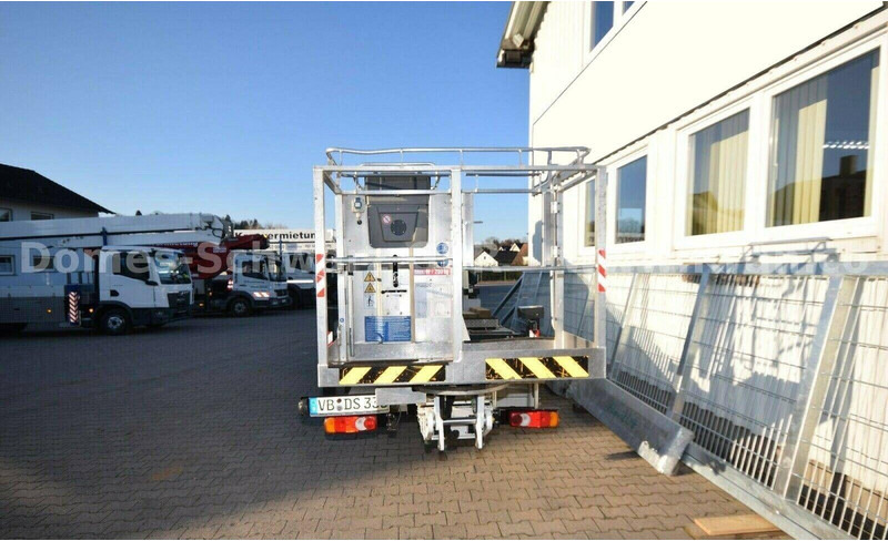 Nissan NT 400 Cabstar - Lifting basket truck - Вантажівка, Вантажівка з маніпулятором: фото 5 Nissan NT 400 Cabstar - Lifting basket truck - Вантажівка, Вантажівка з маніпулятором: фото 5